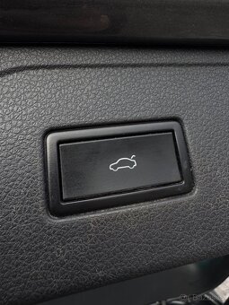 VW Passat B8 Variant Highline alcantara Full Led - 12