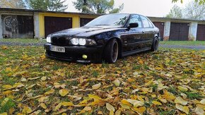 BMW E39 - 12
