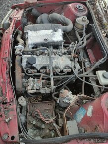RENAULT 21 R21 - celá auta - 12