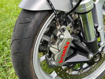 Ducati Monster 1100 - 12
