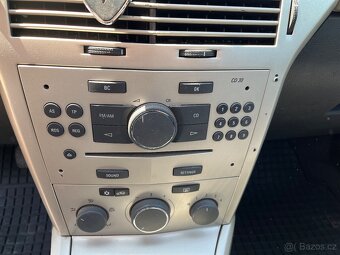 Opel Astra 1.7 CDTi Kombi 74 kW - 12