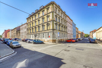 Prodej bytu 1+1, 35 m², Plzeň, ul. Božkovská - 12