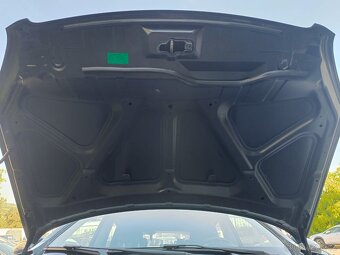 Nissan Qashqai, 1,6i 84kw 1. majitel TOP KM - 12