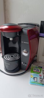 Kávovar Tchibo Tassimo s příslušenstvím - 12