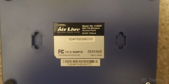 Wifi spoj 2,4GHz - 2x ANDREW anténa, 5x router,zdroje,kabely - 12
