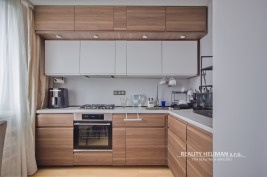 Prodej bytu 1+1, 35 m² – Praha 9 – Letňany, ul. Dobratická - 12