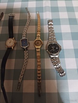 Staré hodinky- Vše funkční - 12