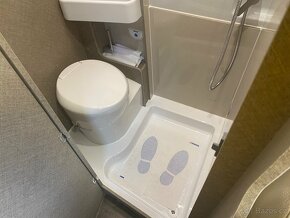 Karmann-Mobil Davis 591 TS - SLEVA 205 000 KČ - 12