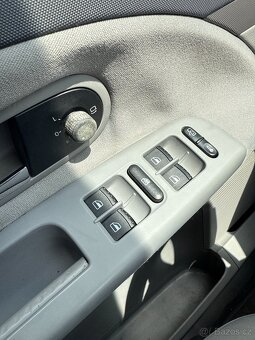 Volkswagen Sharan 1.9 TDI 85kW CZ 2. MAJITEL 7MÍST - 12