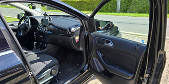 Mercedes-Benz B180, r.v. 2012, nájezd 167000km - 12