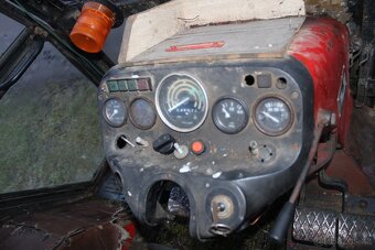 Zetor 7011 7045 kabina - 12