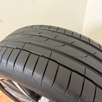 RENAULT KOLEOS 5x114,3 R19 ET40+LETNÍ 225/55R19 6mm - 12