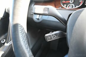 Volkswagen Passat 2.0TDI 125KW DSG 4x4 Highline 12/10 - 12