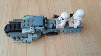 LEGO STAR WARS - Honička spídrů na Pasaaně - 12