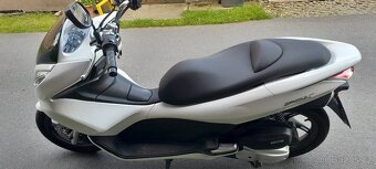 Honda PCX 125 - 12