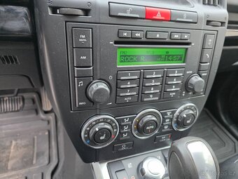 LAND ROVER FREELANDER II 2.2TD 110KW 4X4 - 12