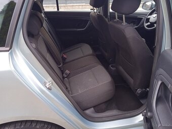 ŠKODA FABIA II KOMBI 1,6TDi55kw,rv2012,ČR,SERVISKA - 12
