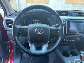 Toyota Hilux DC 2.4 D-4D - 12