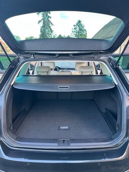 Volkswagen Passat Highline - 12