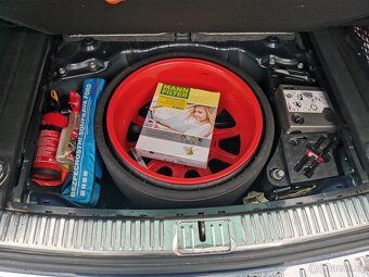 Prodám VW touareg 2012 3.0tdi 180kw - 12