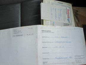 BMW E32 750 i V12, 322 t.km,2 majitel, prav.servis - 12