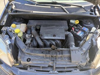 Ford Fusion 1.2; 55 kW | r.v. 2005 | Bez koroze | STK 03/27 - 12