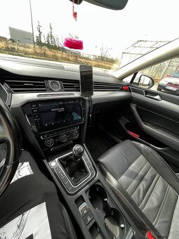 Volkswagen Passat B8 R line 2.0TDI 110kw .2018 - 12