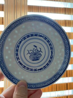 Nový šálek s podšálkem z čínského porcelánu - průsvitné boky - 12