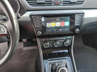 SUPERB III 2.0TDi, r.17 210000km, po rozvodech, NAVI, MANUÁL - 12