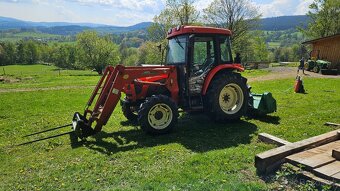 Traktor KIOTI DK551C - 12