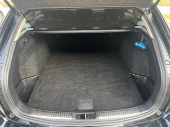 Mazda 6 Nakama 2.2, 11/2016, serv. kniha, kombi, manuál - 12