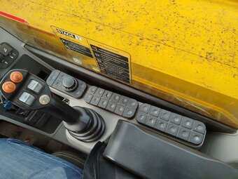 JCB 532x70 Agrotrac TL4 - Teleskopický nakladač - 12