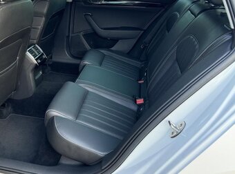 Škoda Superb combi III L&K 2.0TDI DSG 2020 239tkm - 12