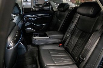 Audi S8 - 12