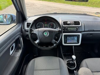 ŠKODA ROOMSTER 1.6i SCOUT 2007 TOP STAV - 12