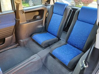 Opel Zafira A - 12