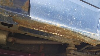 Ford Transit 2,0 TdDi - 12