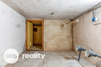 Pronájem obchodních prostor 691,5 m² – Karviná, ul. Borovské - 12