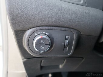Prodám Opel Zafira 1.6 i 125 kW 7-míst - 12