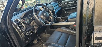 DODGE RAM 1500 5.7 HEMI 4x4 FULL LED KOLESO 22 - 12