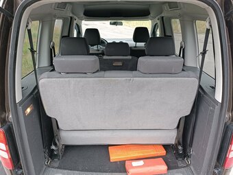 VW Caddy 1.6 TDI  7.Míst - 12