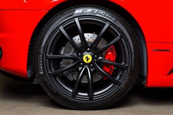 Ferrari F430 Spider F1 Capristo z roku 2007 - 12