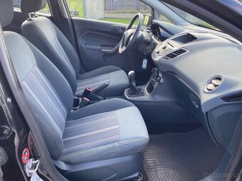 Ford Fiesta 1,25 16V 60kW 31,000km | PRVNI MAJITEL - 12
