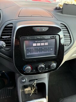 Renault Captur 0.9 TCE 66kw LIMITED 2018 62TKM - 12