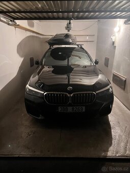BMW 540i - 12
