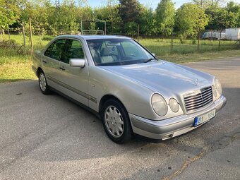 Mercedes Benz E 280 W 210 elegance 150kw, 5st. automat - 12