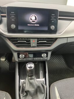 ŠKODA KAMIQ 1.5 TSI 110 KW Full Led - 12