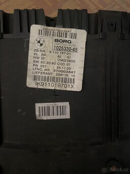 Benzinové budíky z e87 a e90 - 12