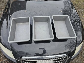 Náhradní díly VW Multivan T5 Highline 2.5 TDI AXE - 12