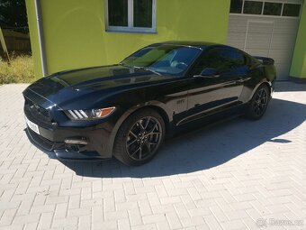 Ford Mustang GT PERFOMANCE - 12